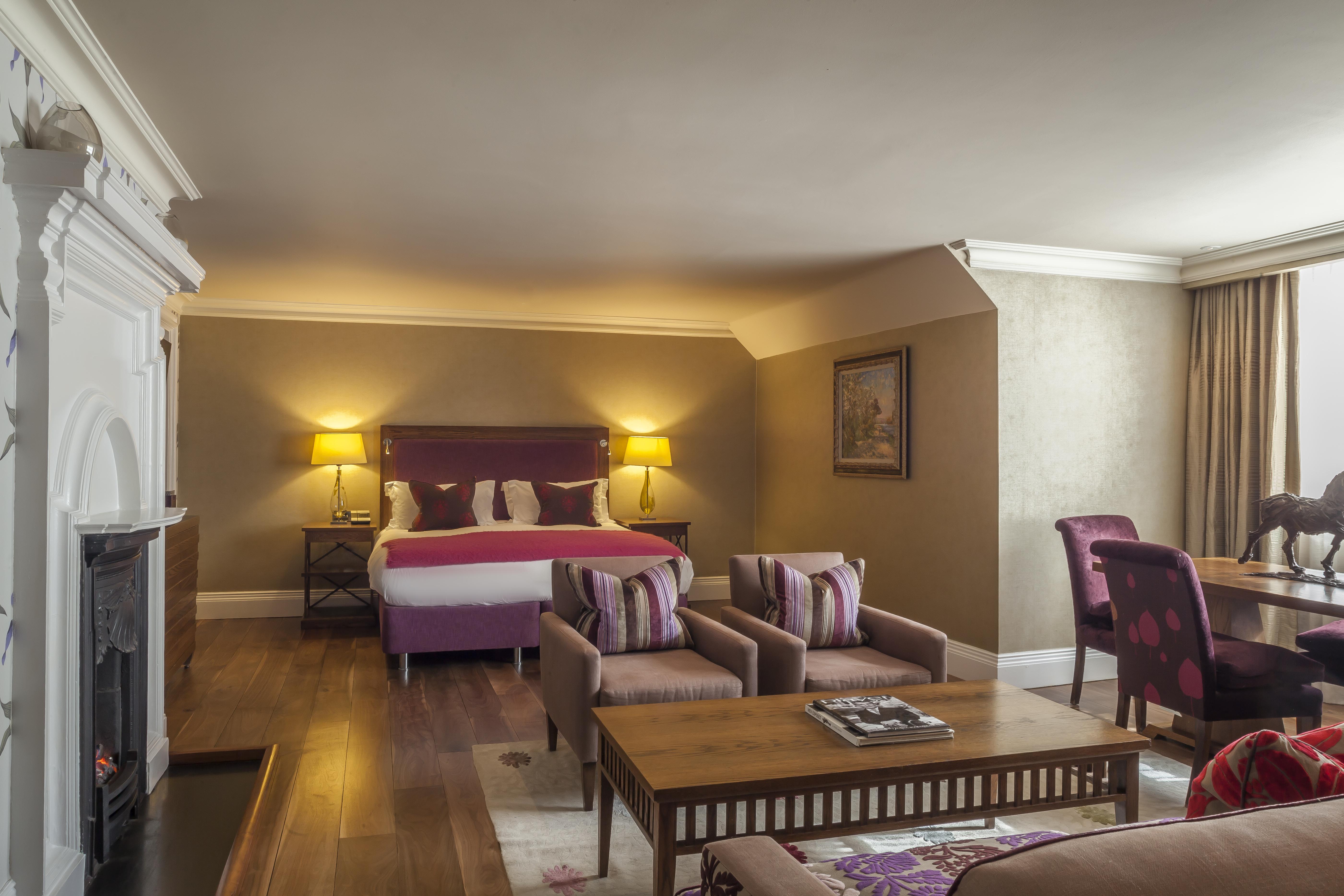 The Roseate Reading Hotell Exteriör bild A suite at the hotel