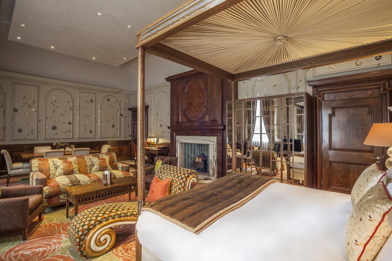 The Roseate Reading Hotell Exteriör bild The Imperial Suite