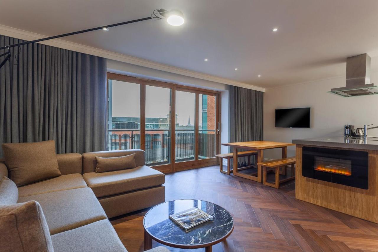 The Roseate Reading Hotell Exteriör bild